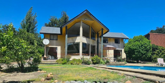 Parcela de 15.000mt2 en Santa Juana con casa, piscina y amoblada